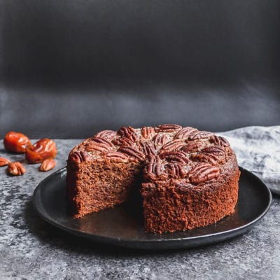 Date and pecan nut Bundt cake with butterscotch sauce - Food24